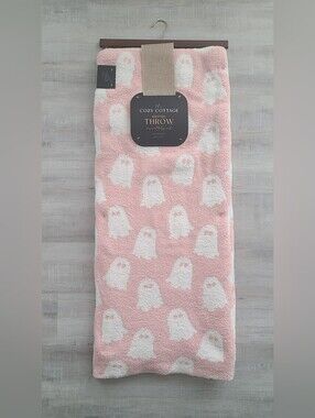 Pink Ghost Halloween Throw Blanket